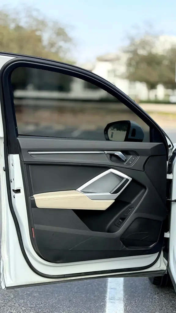 Audi Q3 S Line, 2022 model, full option, very clean - Image 7