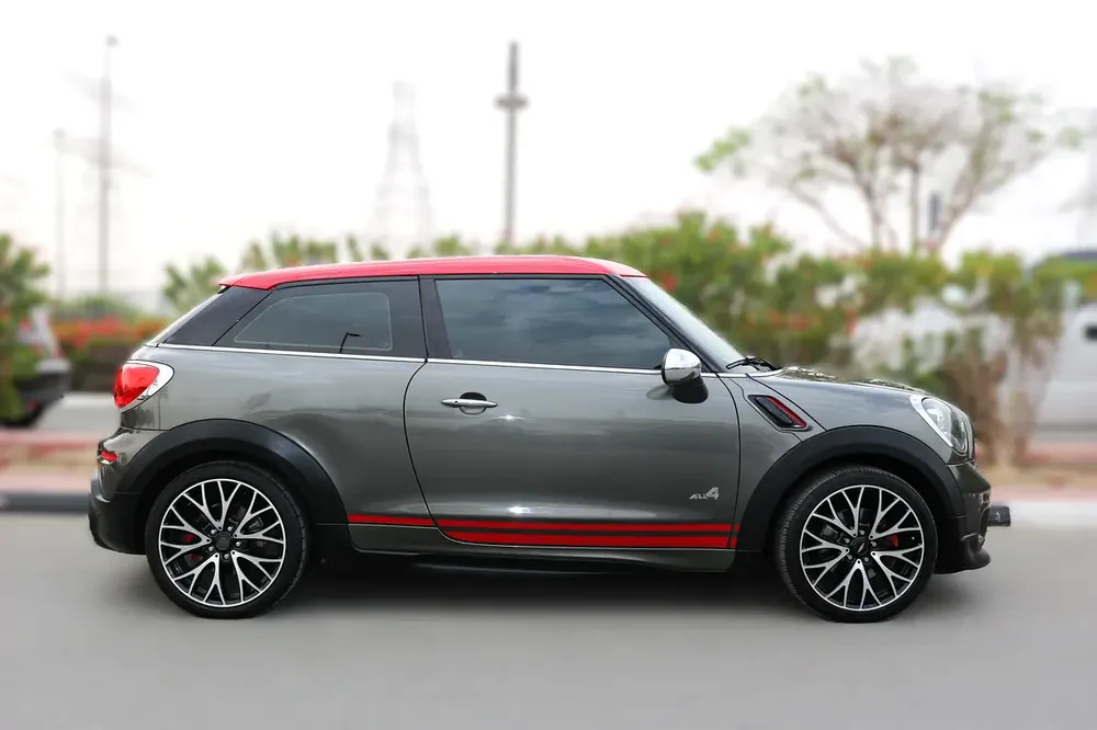 2013 MINI Clubman John Cooper Works - GCC Specs - Image 8