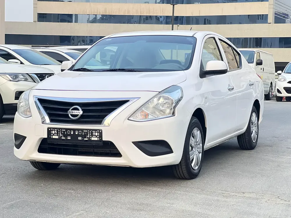 SUNNY GCC SPEC WITH WARRANTY , ACCIDENT FREE, SINGLE OWNER 100% BANK FINANCE AVAILABLE - Image 5