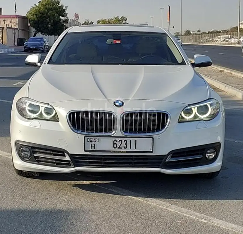 BMW 5-Series 520i 2015 GCC Specs - Well Maintained Luxury Sedan - Image 5
