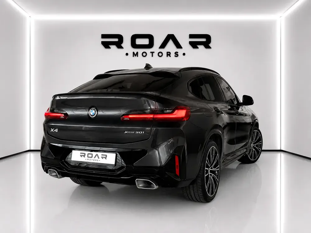 2023 BMW X4 xDrive30i M Sport | GCC Specs | Agency Warranty - Image 4