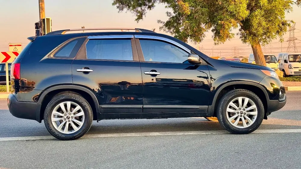 Kia Sorento 2010 - Korean Specs - 7 seater - 2.0L Diesel - Image 4