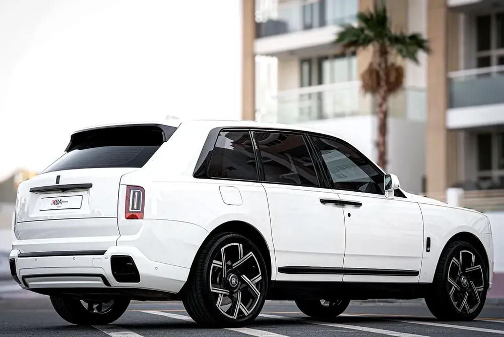 GCC | Rolls Royce Cullinan 2020 | New Facelift | Full Service History | 2025 Look | BB - Image 6