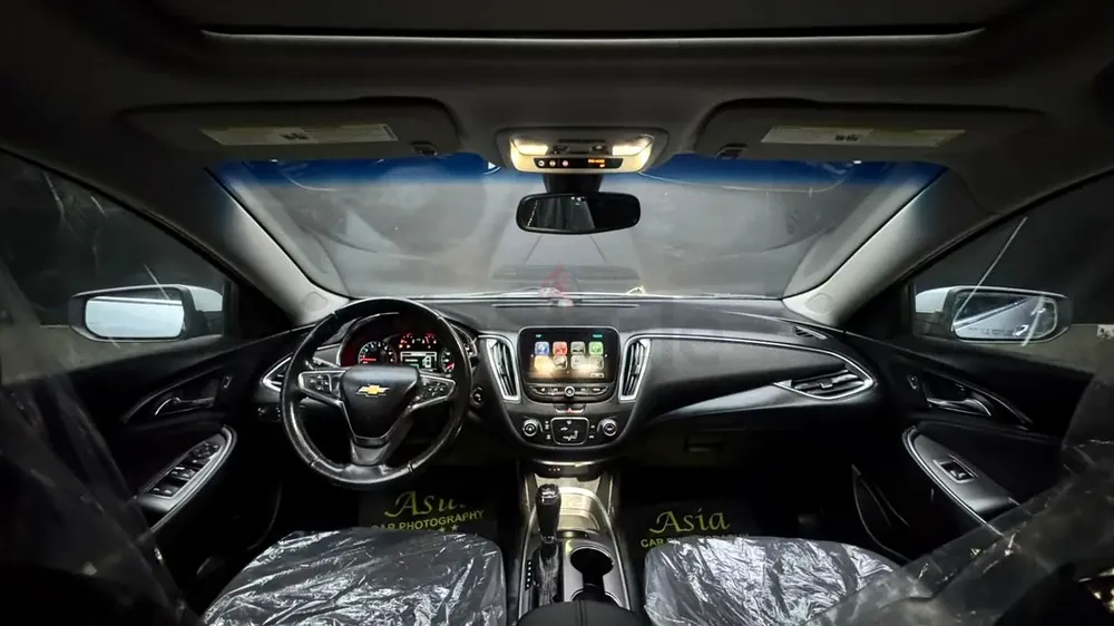 Chevrolet Malibu 2018 1.5L Turbocharged LT Panoramic Full Option - Image 10