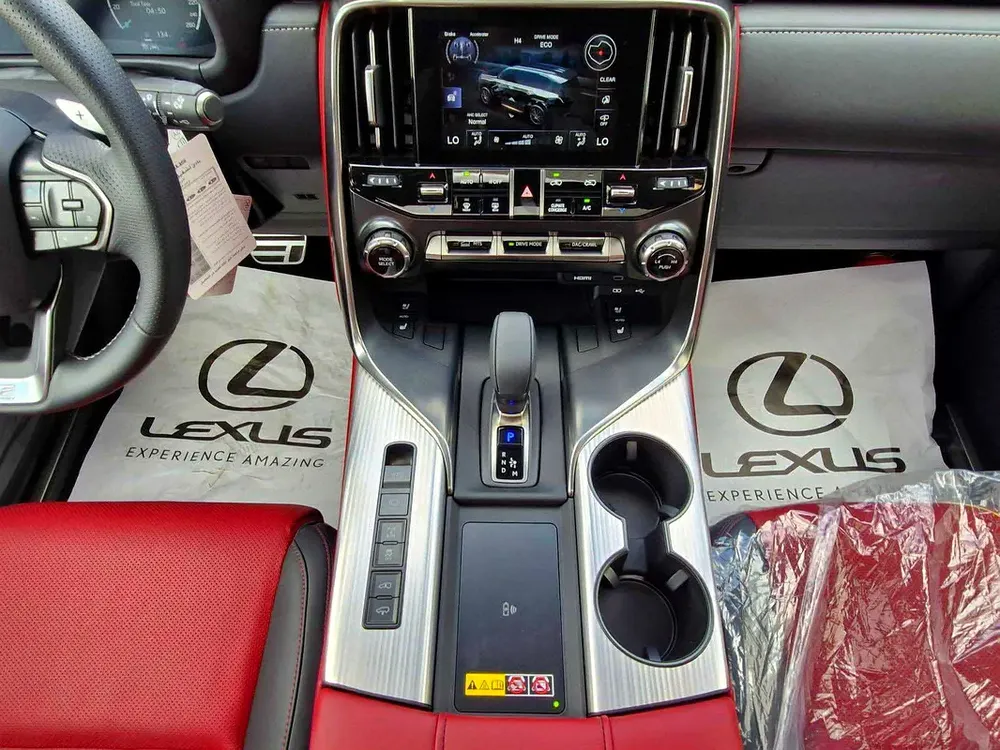 2026 LEXUS LX700H 3.5L 25 SPEAKER ML URBAN 20"ALLOY BRAND NEW 0KM - Image 8