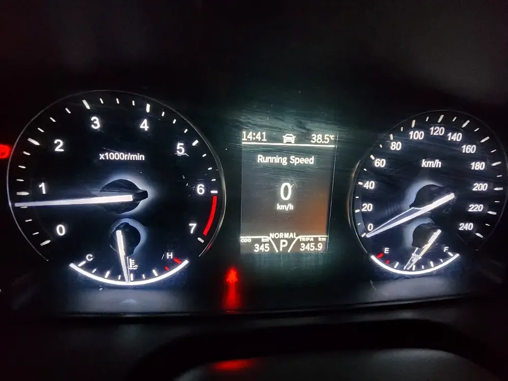 2024 Fengon ix7-2.0T/4WD-Under warranty-Bank Finance Available - Image 12