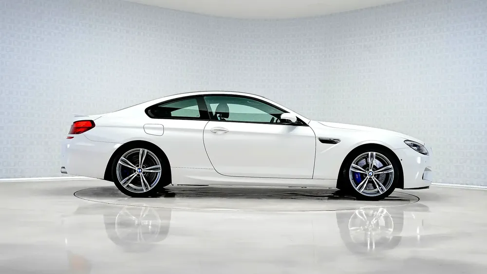 Drive Home Today | Super Low KM, Warranty 2027 | M6 Coupe - Image 4