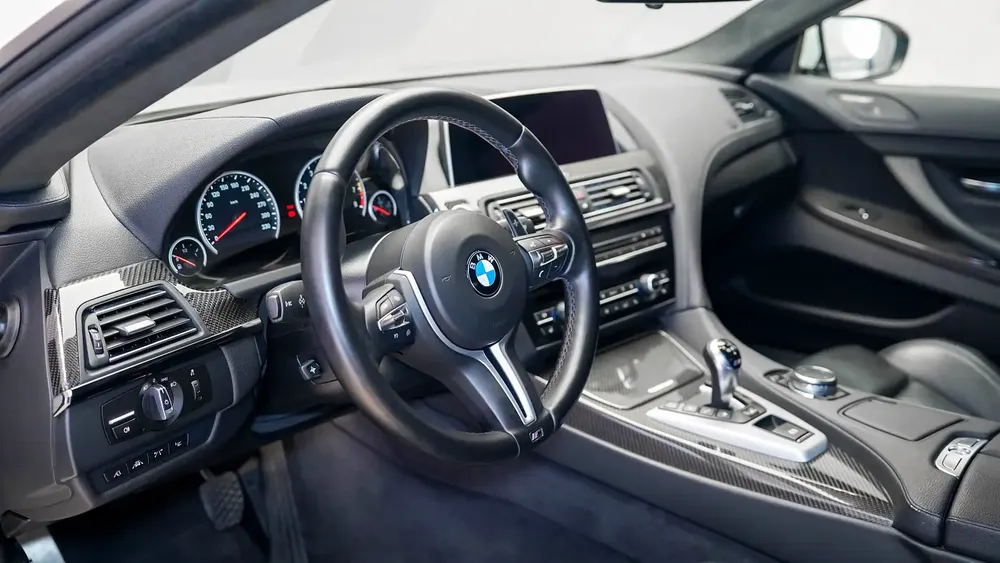 Drive Home Today | Super Low KM, Warranty 2027 | M6 Coupe - Image 5