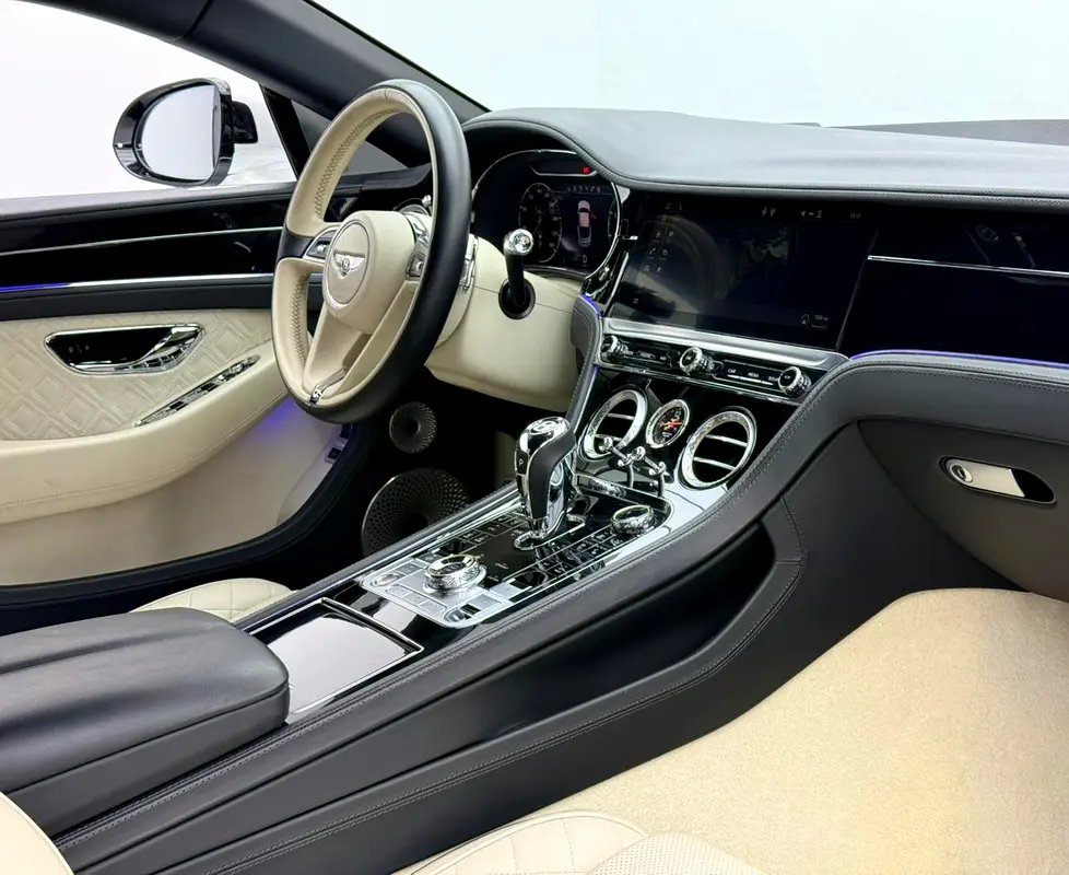 2019 Bentley Continental GT W12, Warranty, Service History, Euro Spec. - Image 10