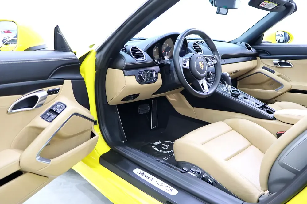 2022 Porsche 718 Spyder Boxster GTS (Korean Specs) - Image 10