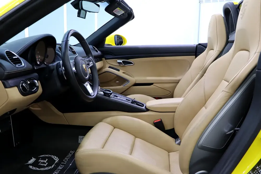 2022 Porsche 718 Spyder Boxster GTS (Korean Specs) - Image 15