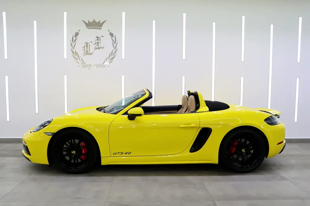 2022 Porsche 718 Spyder Boxster GTS (Korean Specs) - Image 4
