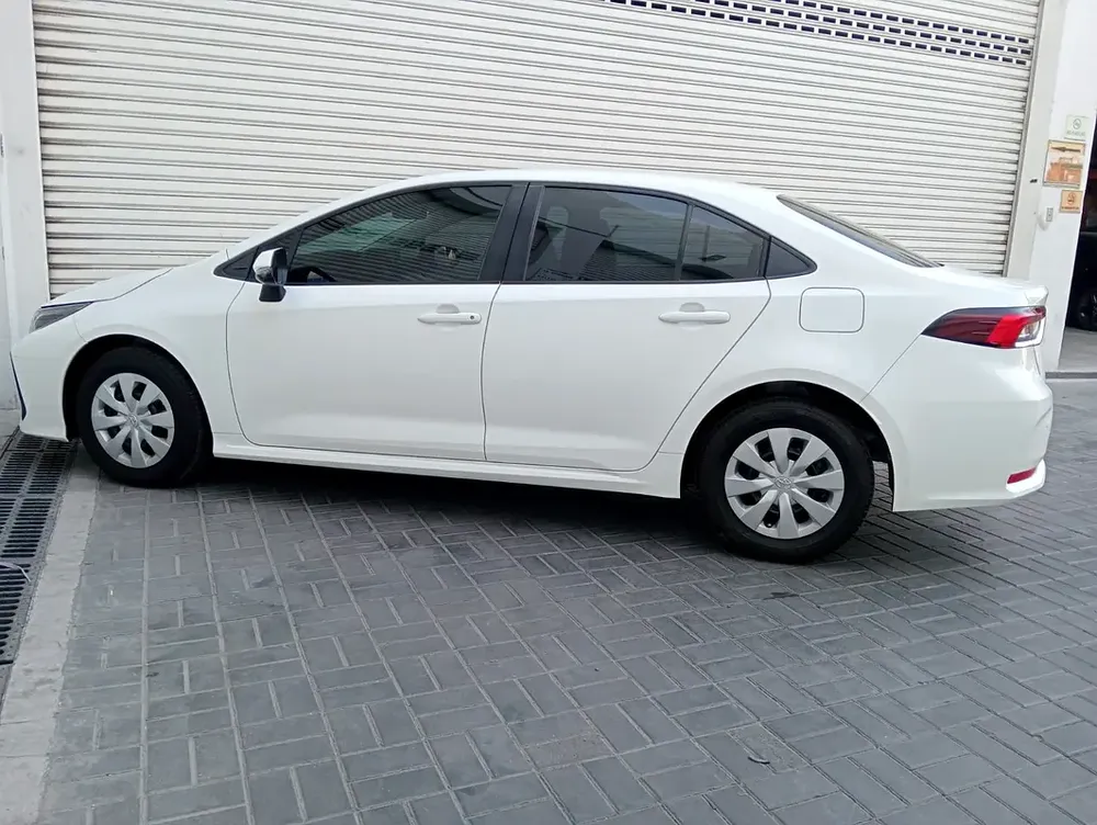 2023 Toyota Corolla XLI - GCC Specs - Like New - Image 5