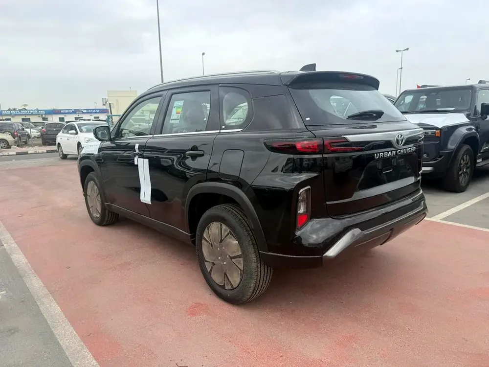 Toyota URBAN CRUISER Hatchback A/T 4X2 1.5 Petrol 26 - Image 6