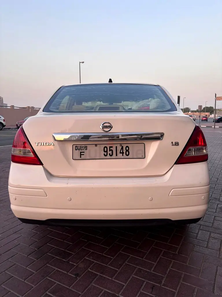 Nissan Tiida S 2012 GCC Specs - Reliable Car - Image 6