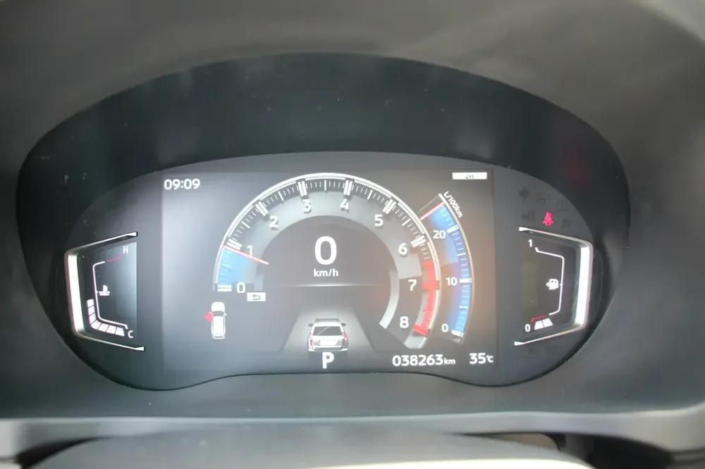 2023 Mitsubishi Montero Sport GLS 4WD Top Line | GCC! Bank loan can be arranged! - Image 13