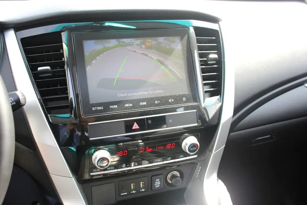 2023 Mitsubishi Montero Sport GLS 4WD Top Line | GCC! Bank loan can be arranged! - Image 17