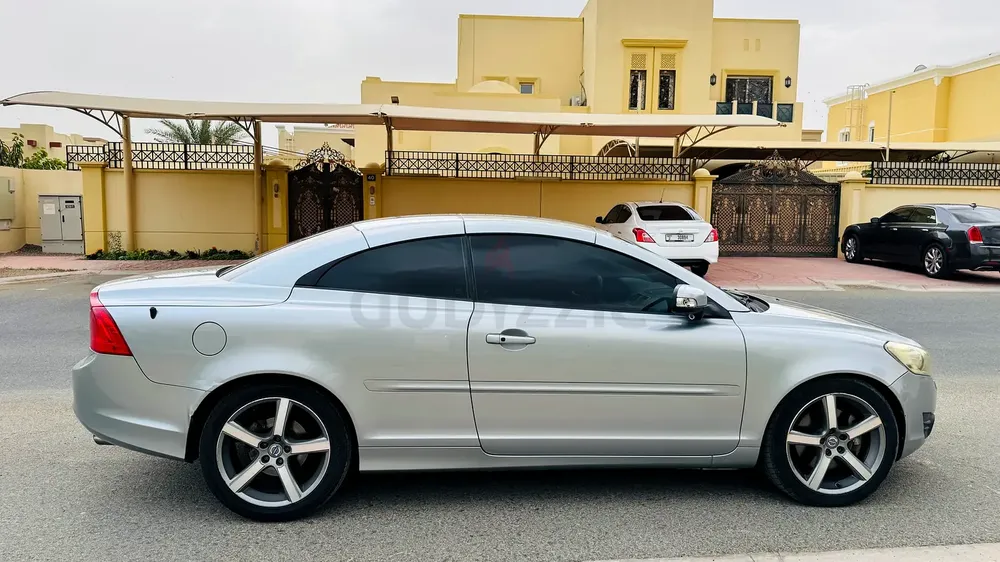 Volvo C70 Hardtop convertible T5 2011 2.5 Turbo - Image 12