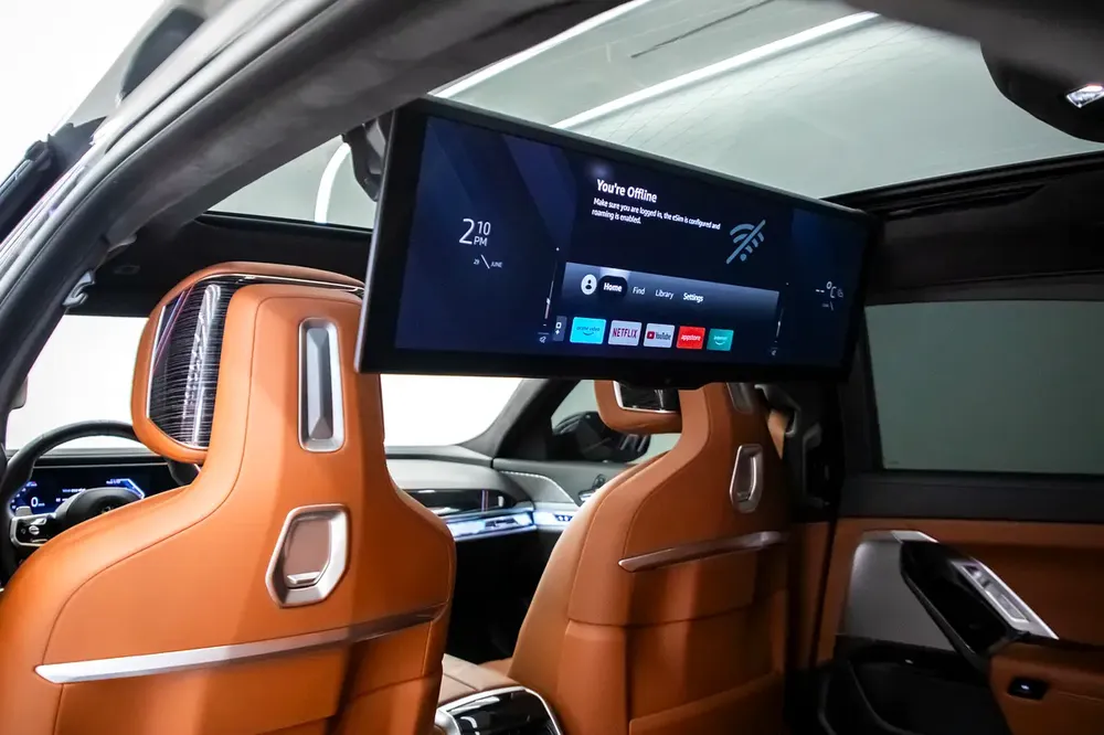 2023 | BMW 740i | SPORT | GCC | WARRANTY AND SERVICE CONTRACT | EXCELENT CONDITION | - Image 17