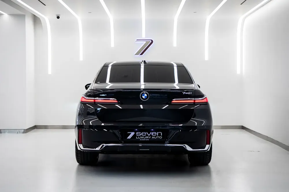 2023 | BMW 740i | SPORT | GCC | WARRANTY AND SERVICE CONTRACT | EXCELENT CONDITION | - Image 6