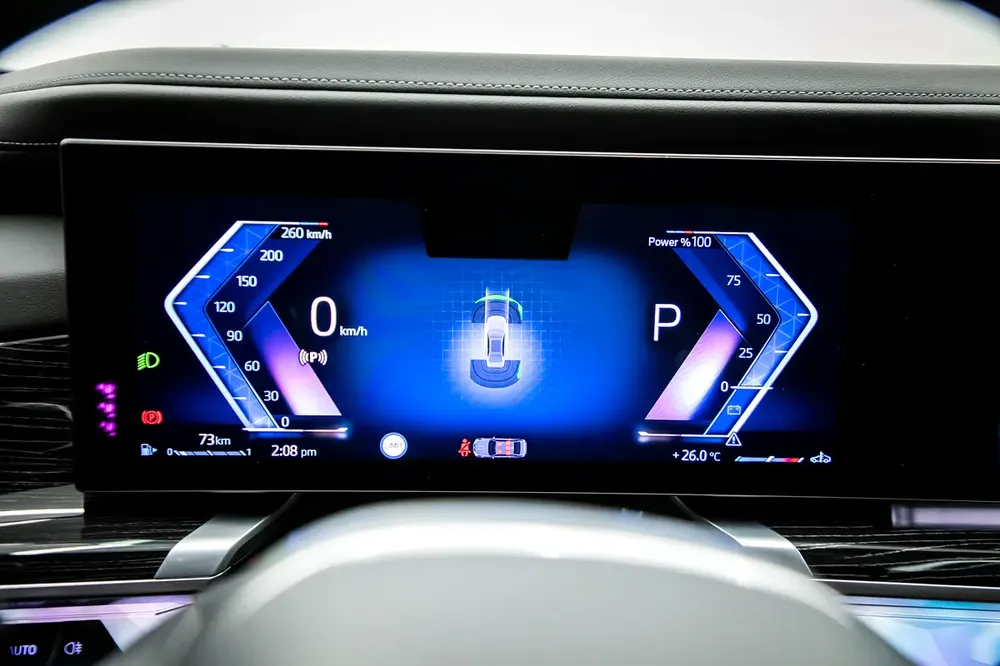 2023 | BMW 740i | SPORT | GCC | WARRANTY AND SERVICE CONTRACT | EXCELENT CONDITION | - Image 9