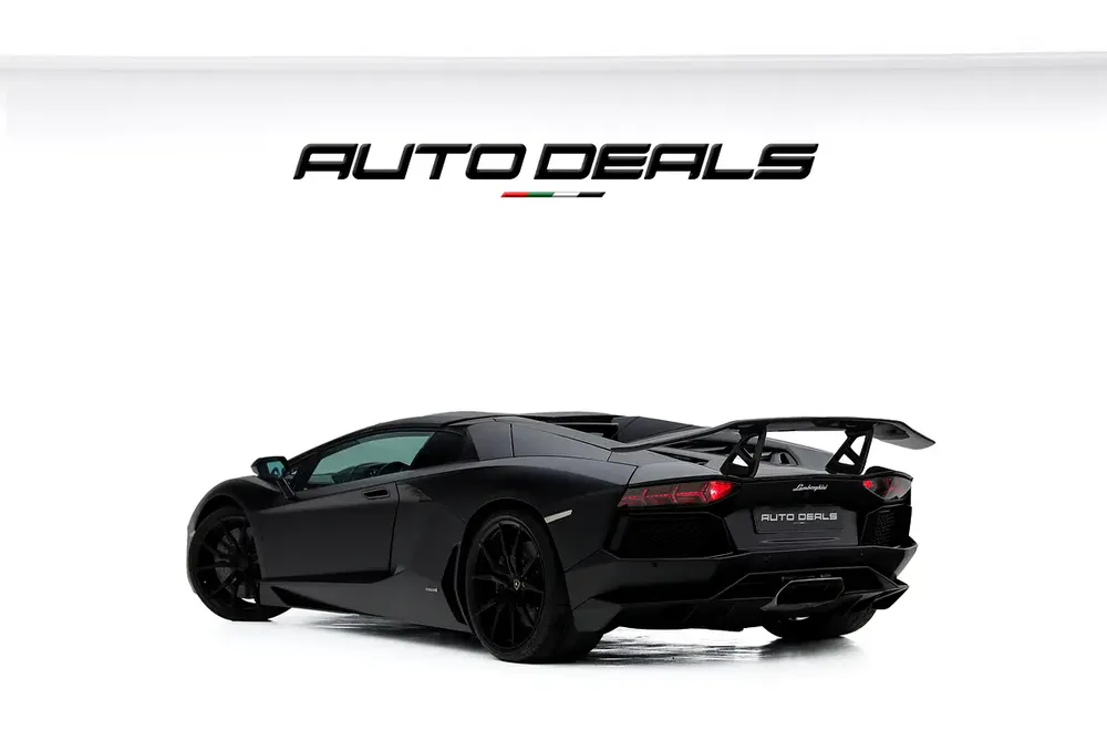 2014 Lamborghini Aventador LP 700-4 Roadster | GCC | Low Mileage | Iconic V12 | Fully Loaded - Image 5