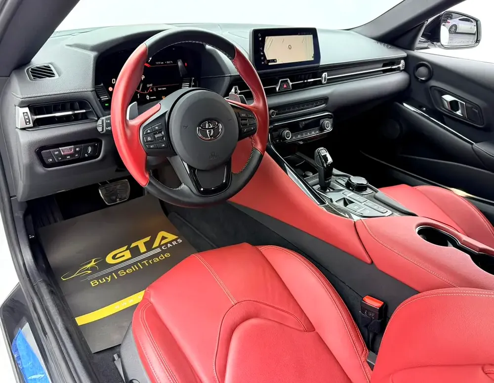 2021 Toyota Supra GR, Warranty, Full Toyota Service History, Very Low Km, Carbon Fiber Interior, GCC - Image 11