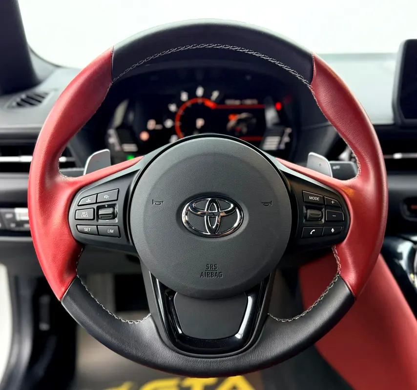 2021 Toyota Supra GR, Warranty, Full Toyota Service History, Very Low Km, Carbon Fiber Interior, GCC - Image 13
