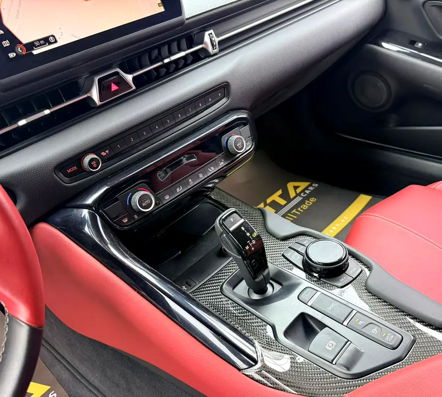 2021 Toyota Supra GR, Warranty, Full Toyota Service History, Very Low Km, Carbon Fiber Interior, GCC - Image 14