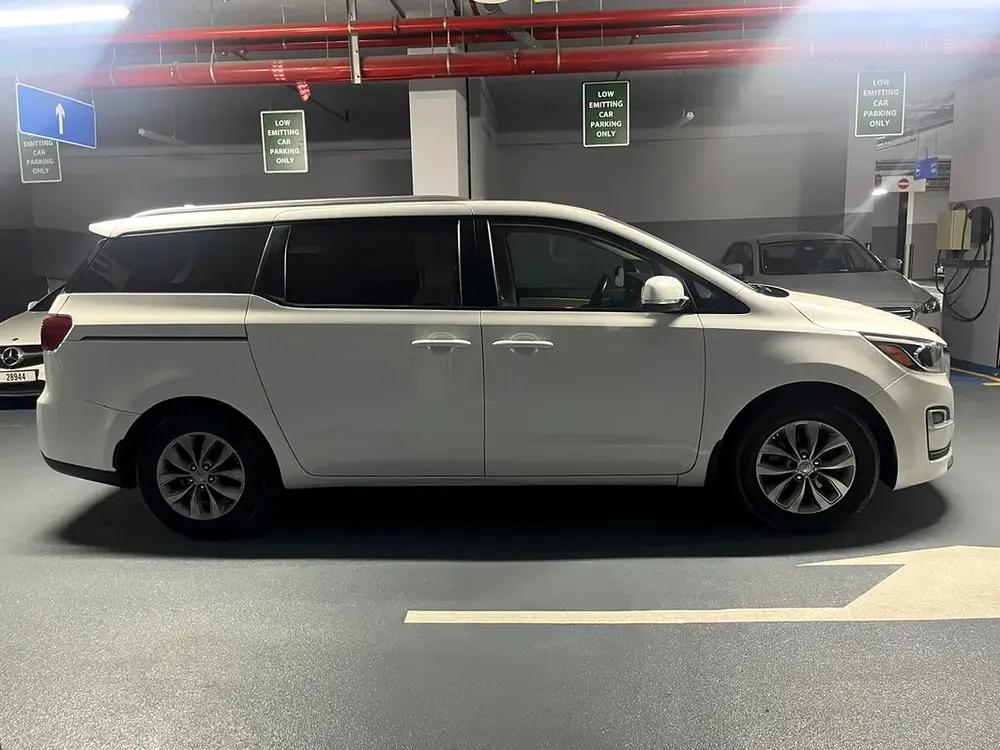 2020 KIA SEDONA LX (CANADIAN SPEC, LEATHER, REAR DVD) - Image 5