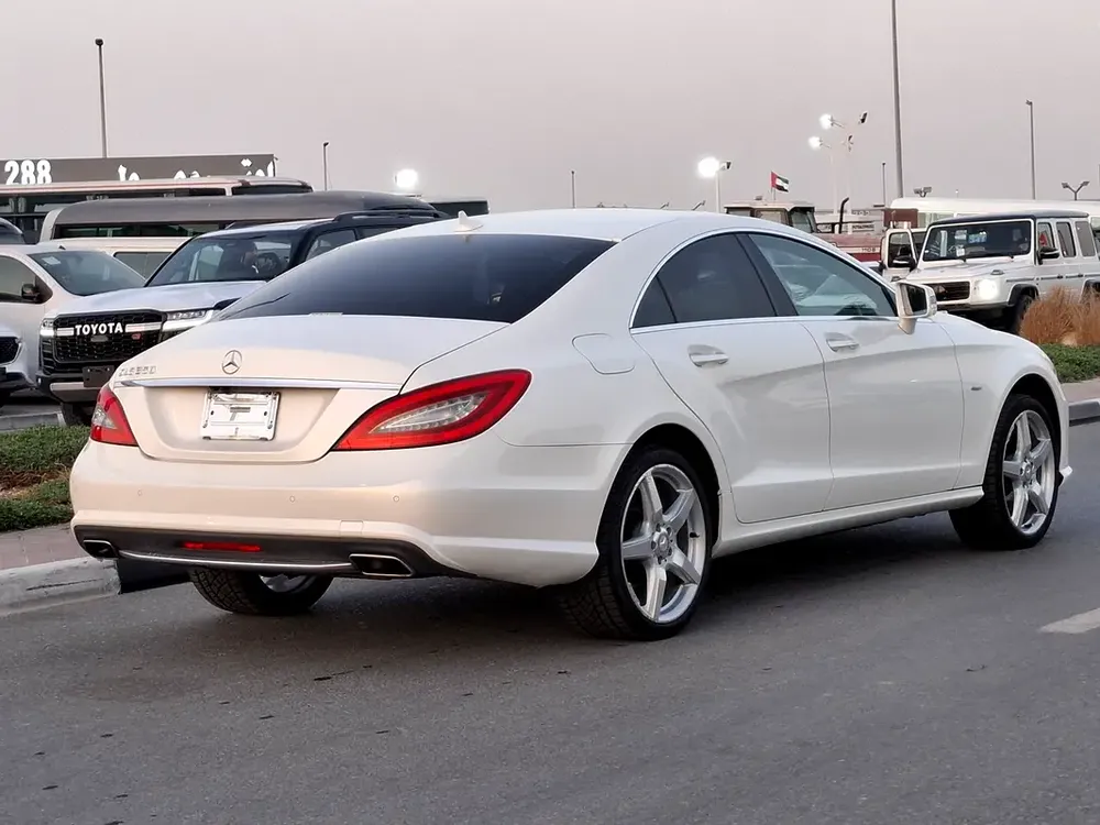 MERCEDES-BENZ CLS350 - Image 10