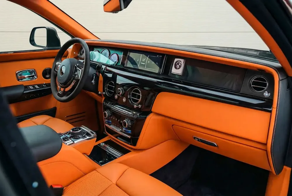 Rolls Royce Phantom Extended - Image 10