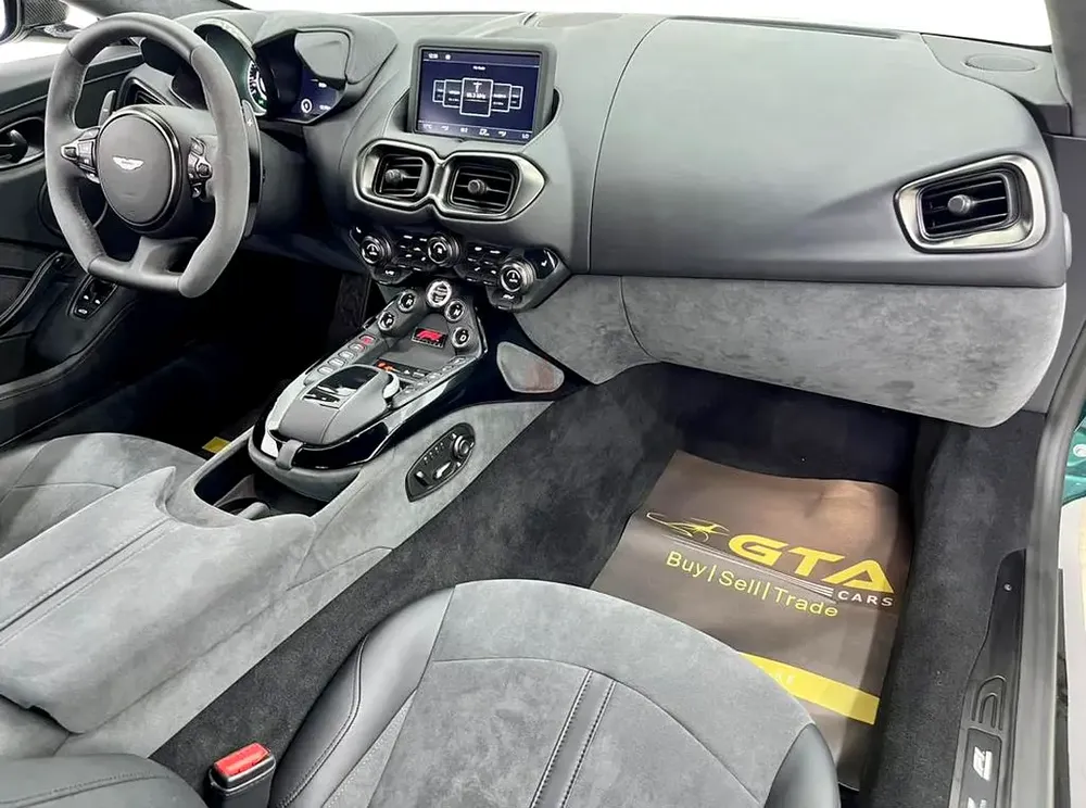 2022 Aston Martin Vantage F1 Edition | GCC | 18,000 km | - Image 10
