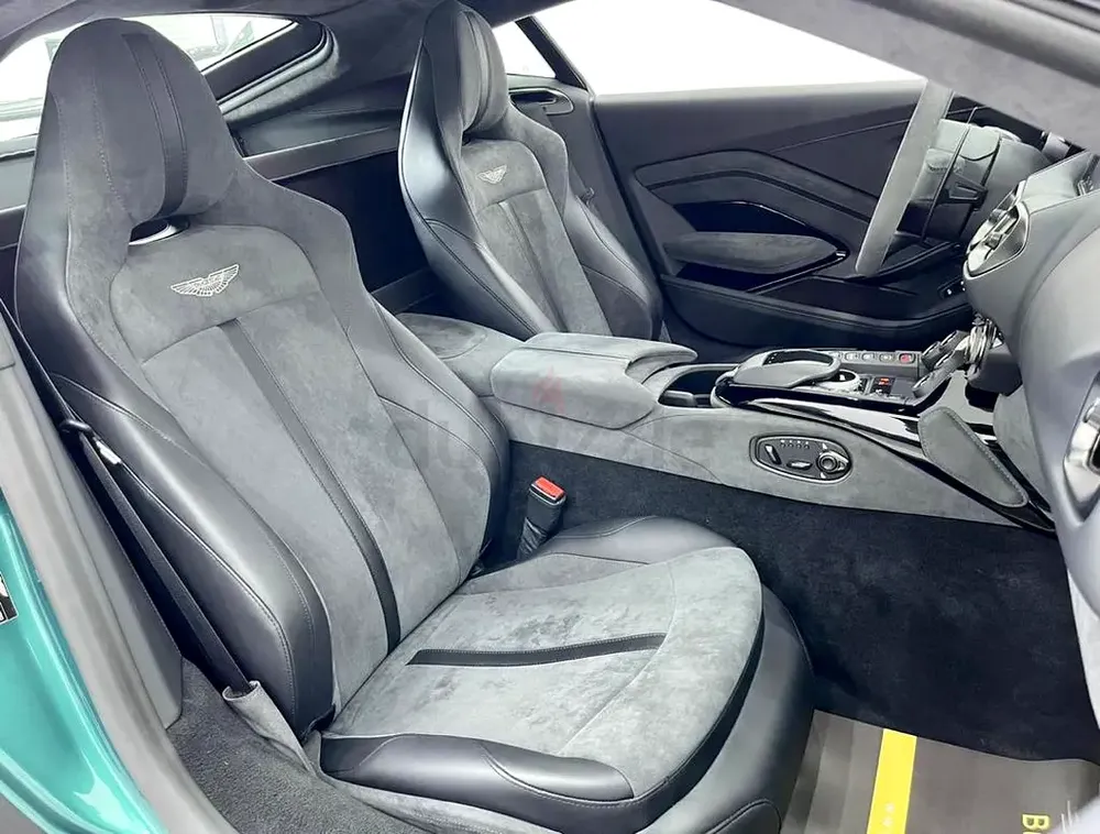 2022 Aston Martin Vantage F1 Edition | GCC | 18,000 km | - Image 7
