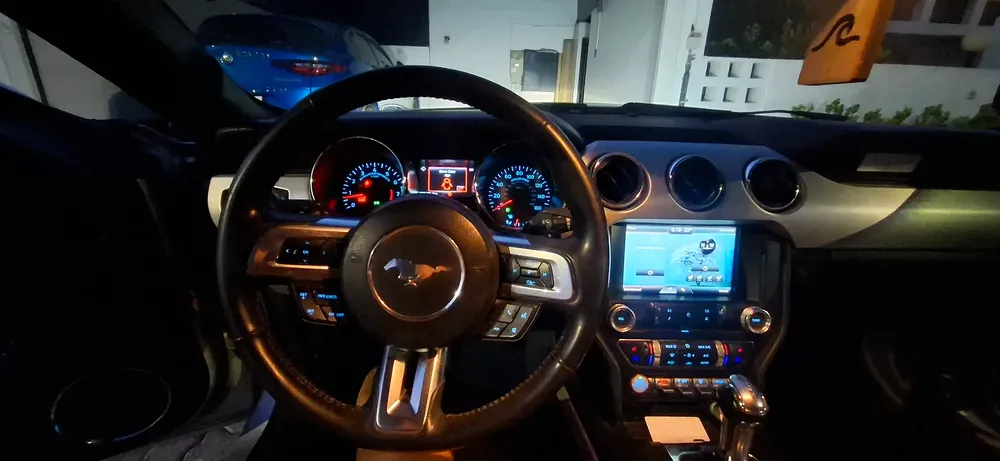 Ford Mustang EcoBoost 2016 American Specs - Pristine Condition - Image 4