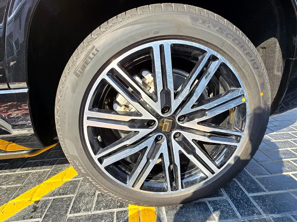 ROX Adamas 6 seater VIP（Adamas Edition） - Image 8