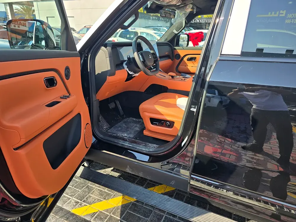 ROX Adamas 6 seater VIP（Adamas Edition） - Image 9