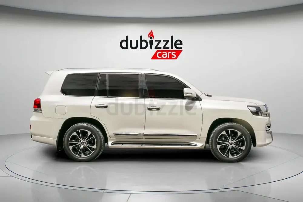 AED 3556/month | 2021 Toyota Land Cruiser  | GCC Specs | Ref#446047 - Image 4
