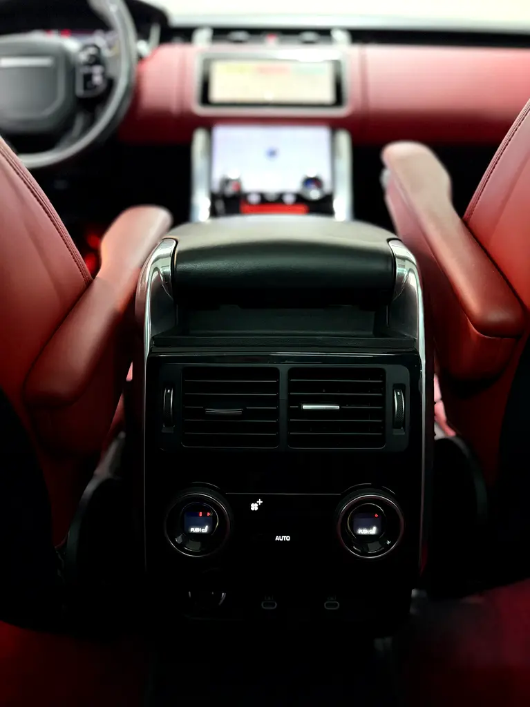 2022 | Range Rover Sport | P525 HSE - Image 11