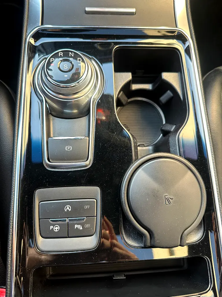 FORD EDGE ST 2019 GCC ORIGINAL PAINT FOR SALE - Image 11