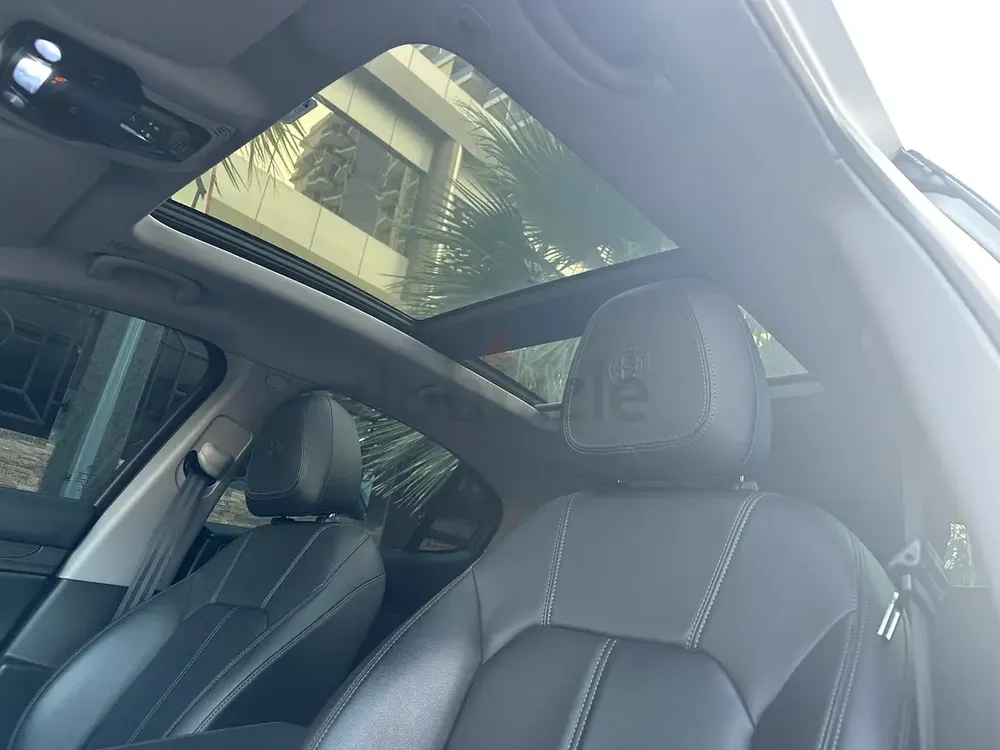 Alfa Romeo Stelvio Super 2020 GCC Specs - Image 10