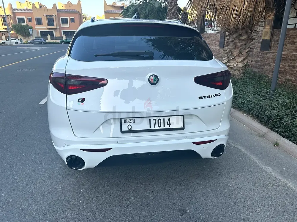 Alfa Romeo Stelvio Super 2020 GCC Specs - Image 4