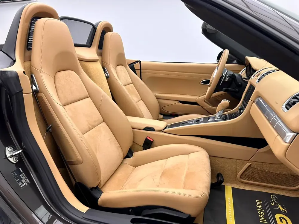 2013 Porsche Boxster Cabriolet, Super Clean, Excellent Condition - Image 11
