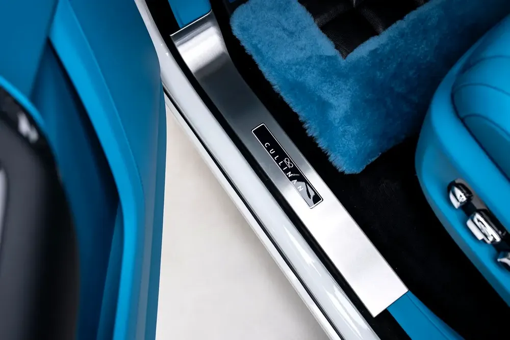 2026 ROLLS ROYCE CULLINAN |BLACK BADGE | GCC | CLOUD DESIGN INTERIOR | FULL OPTION - Image 10