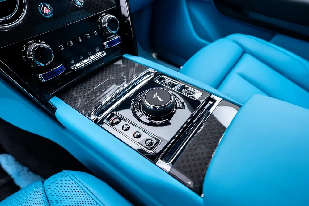 2026 ROLLS ROYCE CULLINAN |BLACK BADGE | GCC | CLOUD DESIGN INTERIOR | FULL OPTION - Image 13