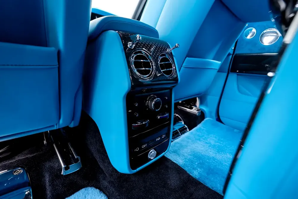 2026 ROLLS ROYCE CULLINAN |BLACK BADGE | GCC | CLOUD DESIGN INTERIOR | FULL OPTION - Image 14