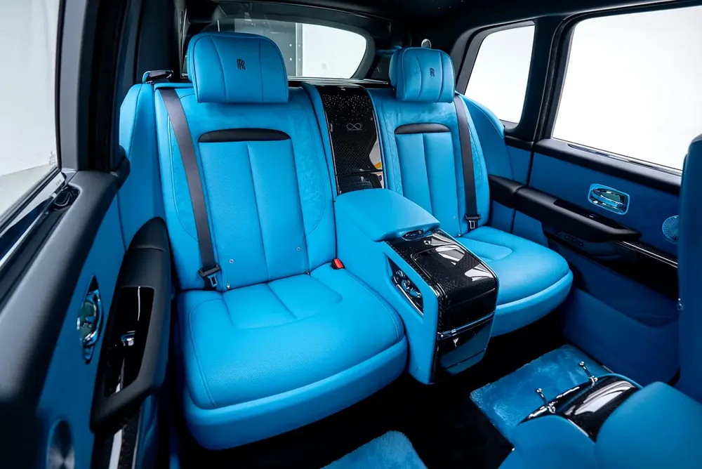 2026 ROLLS ROYCE CULLINAN |BLACK BADGE | GCC | CLOUD DESIGN INTERIOR | FULL OPTION - Image 18