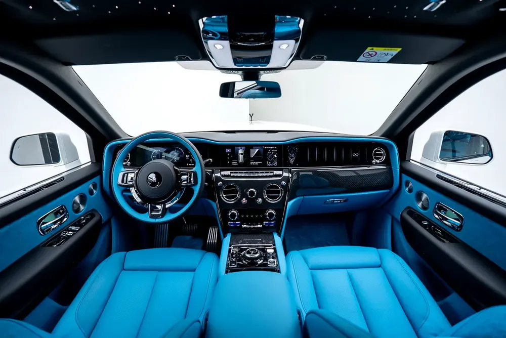 2026 ROLLS ROYCE CULLINAN |BLACK BADGE | GCC | CLOUD DESIGN INTERIOR | FULL OPTION - Image 19