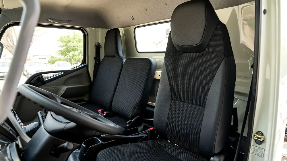 Mitsubishi Canter 2026 - European Specs - Brand New! - Image 13