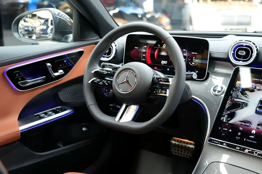Mercedes-Benz C-Class C200 2026 (GCC Specs) - Image 13